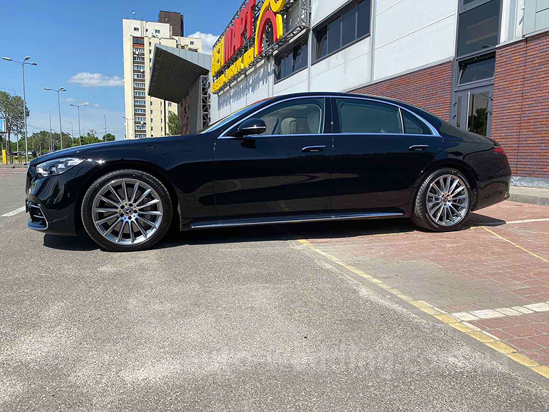 Аренда авто на свадьбу Mercedes W223