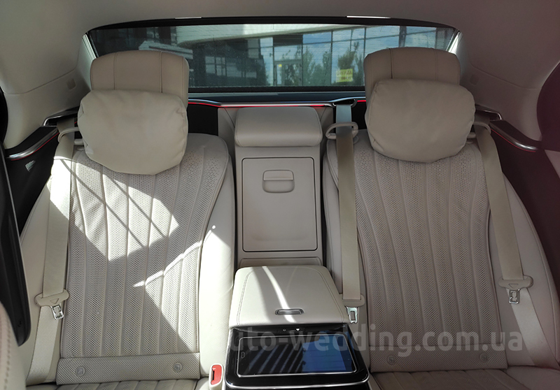 Аренда авто на свадьбу Mercedes W223