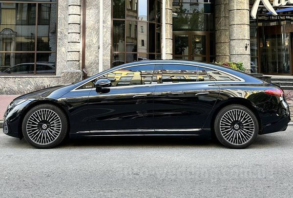 Авто на свадьбу Mercedes-Benz EQS 450+ электрокар