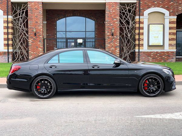 Аренда автомобиля на свадьбу Mercedes W222 S63 AMG 4MATIC Restyling