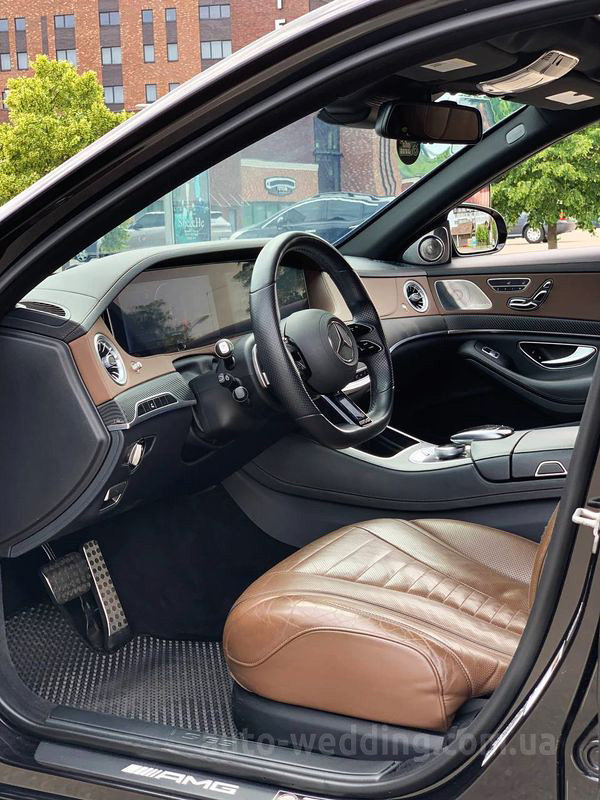 Аренда автомобиля на свадьбу Mercedes W222 S63 AMG 4MATIC Restyling