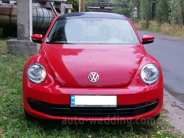 Авто на свадьбу Volkswagen Beetle красный в Киеве
