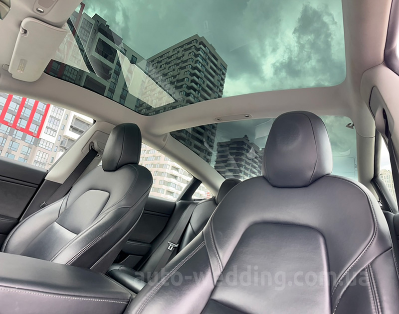 Авто на свадьбу TESLA Model 3 Long range графит с водителем в Киеве