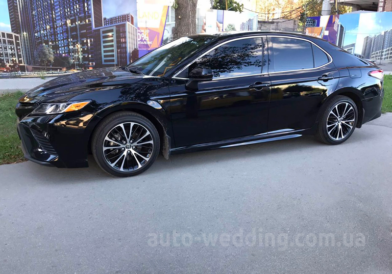 Авто на свадьбу Toyota Camry V70 NEW
