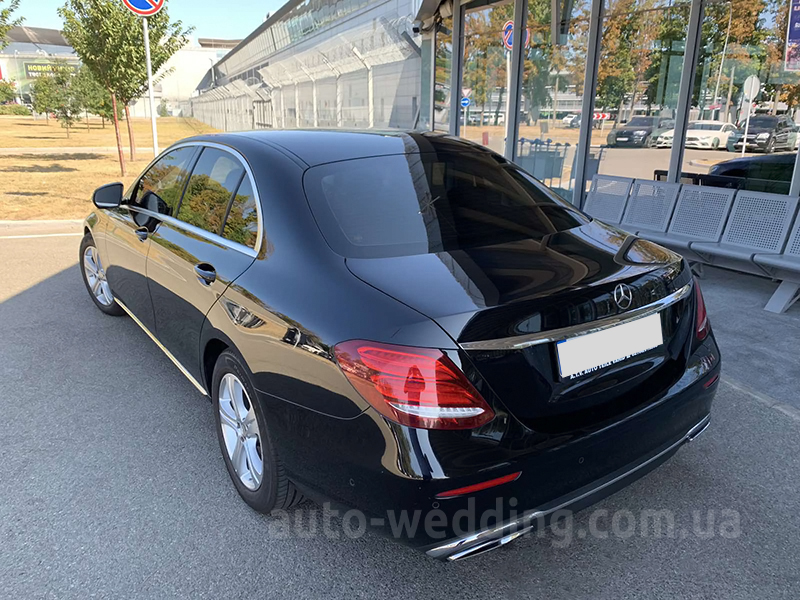 Авто на свадьбу Mercedes-Benz E-class W213 на свадьбу в Киеве