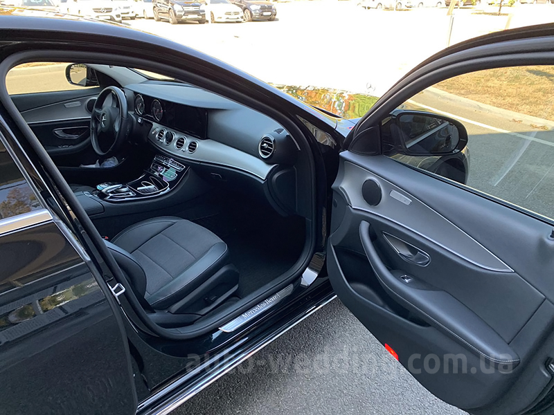 Авто на свадьбу Mercedes-Benz E-class W213 на свадьбу в Киеве