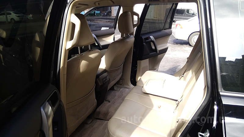 Внедорожник джип на свадьбу Toyota Land Cruiser Prado 150