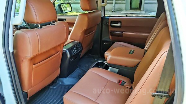 Внедорожник джип на свадьбу Toyota Sequoia белая 2018