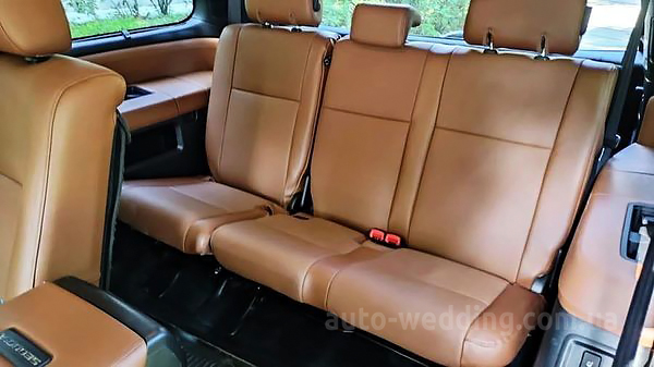 Внедорожник джип на свадьбу Toyota Sequoia белая 2018