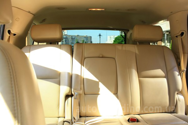 Авто на свадьбу Cadillac Escalade long