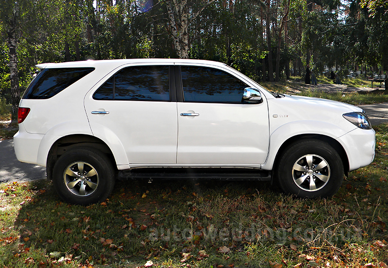 Внедорожник джип на свадьбу Toyota Fortuner