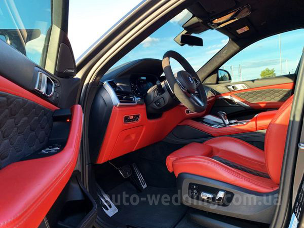 Внедорожник джип на свадьбу BMW X6 M50d Competition 