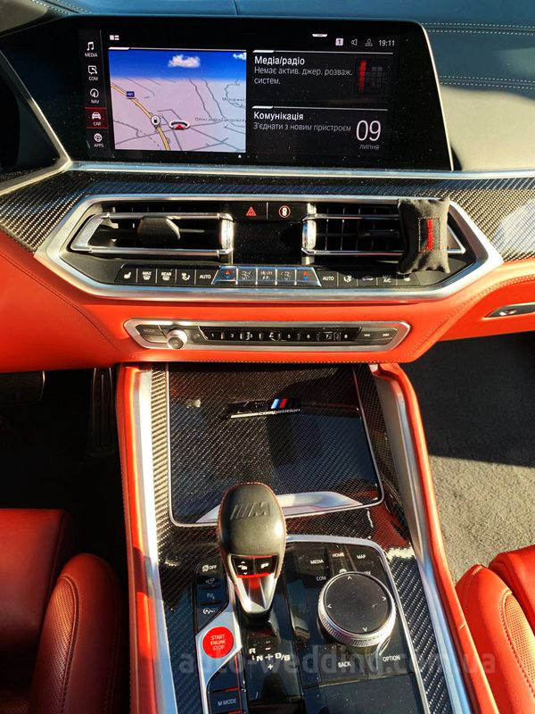 Внедорожник джип на свадьбу BMW X6 M50d Competition 