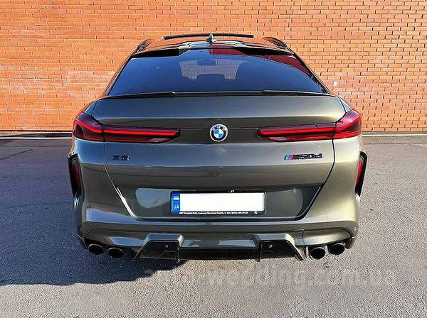 Внедорожник джип на свадьбу BMW X6 M50d хаки