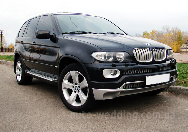 Внедорожник джип на свадьбу BMW X5 черный