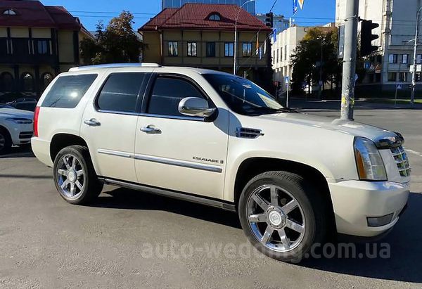 Внедорожник джип на свадьбу Cadillac Escalade