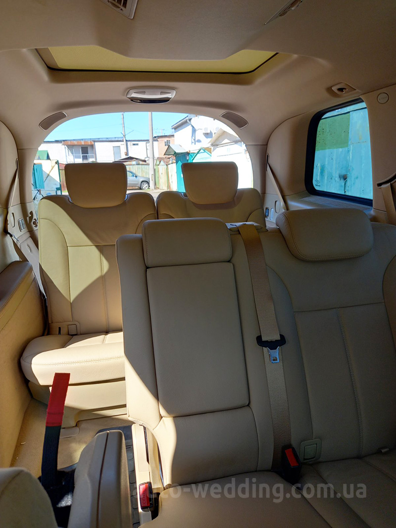 Внедорожник джип на свадьбу Mercedes GL 550 с водителем в Киеве
