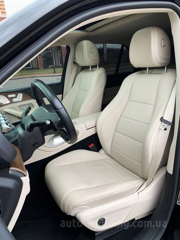 Внедорожник джип на свадьбу Mercedes Benz GLE 63 AMG с водителем в Киеве