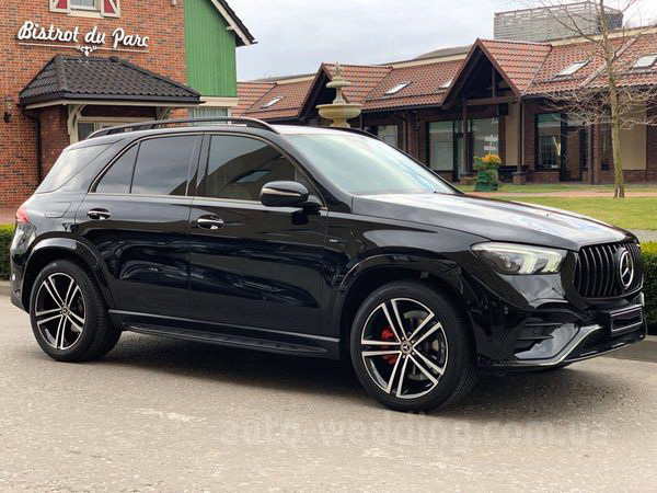 Внедорожник джип на свадьбу Mercedes Benz GLE 63 AMG с водителем в Киеве