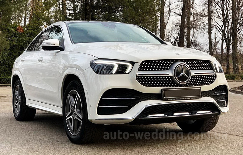 Внедорожник джип на свадьбу Mercedes-Benz AMG GLE Coupe белый