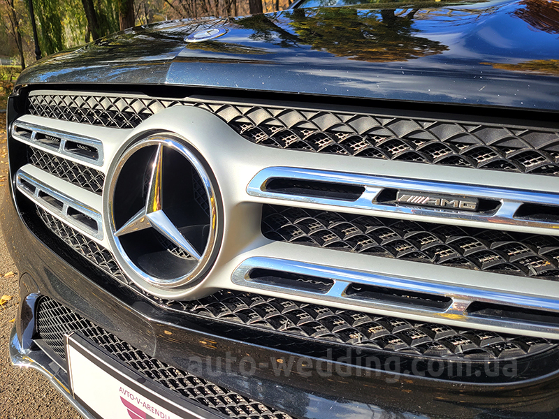 Внедорожник джип на свадьбу Mercedes GLS 350d AMG 4MATIC 6 мест черный в Киеве