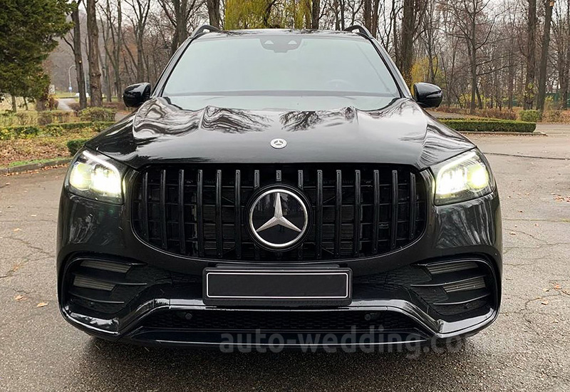 Внедорожник джип на свадьбу Mercedes GLS 63 AMG черный