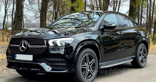 Внедорожник джип на свадьбу Mercedes-Benz GLE 350D Coupe черный в Киеве