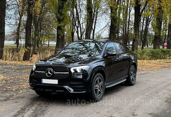 Внедорожник джип на свадьбу Mercedes-Benz GLE 350D Coupe черный в Киеве