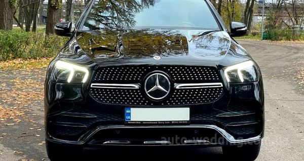 Внедорожник джип на свадьбу Mercedes-Benz GLE 350D Coupe черный в Киеве