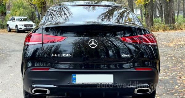 Внедорожник джип на свадьбу Mercedes-Benz GLE 350D Coupe черный в Киеве