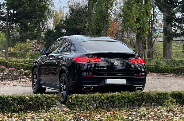 Внедорожник джип на свадьбу Mercedes-Benz GLE 350D Coupe черный в Киеве