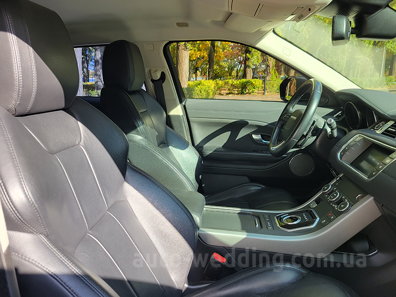 Внедорожник джип  на свадьбу Range Rover Evoque черный