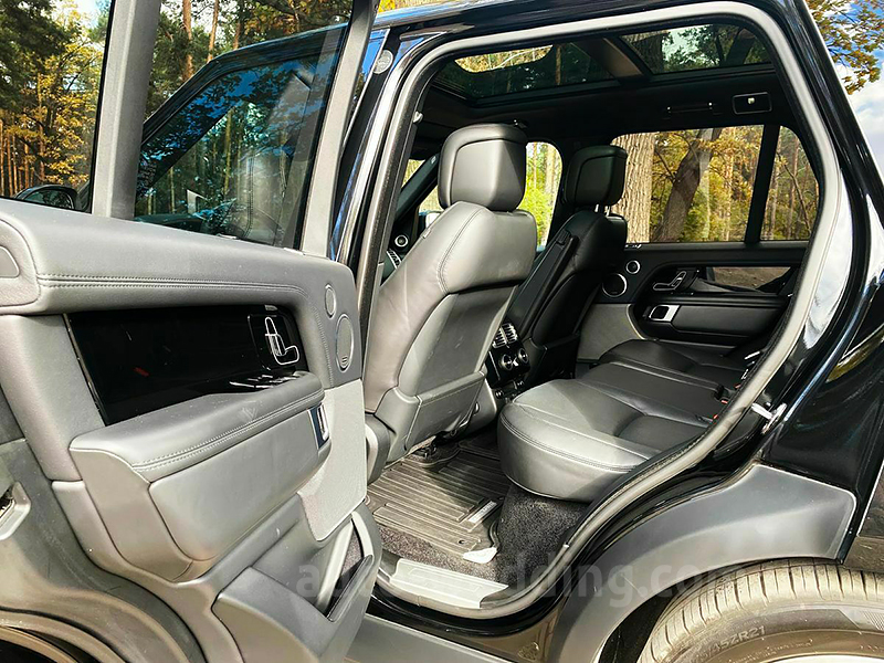 Внедорожник джип на свадьбу Range Rover Voque  4,4d