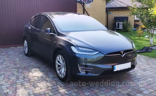 Электро внедорожник на свадьбу джип TESLA Model X серый