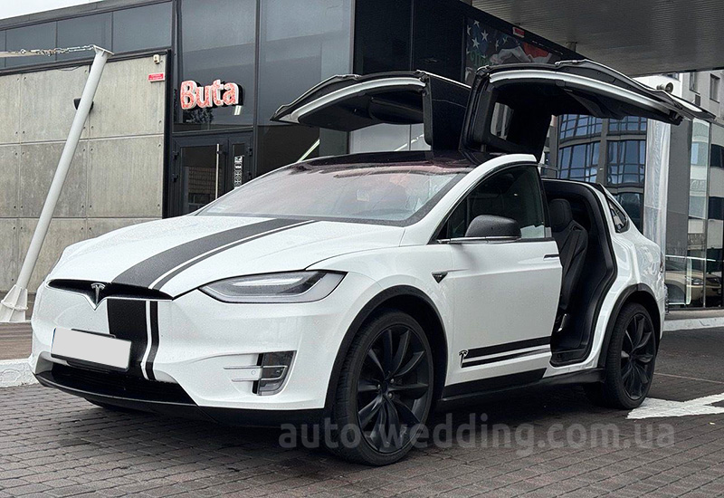 Электромобиль внедорожник на свадьбу TESLA Model X белый