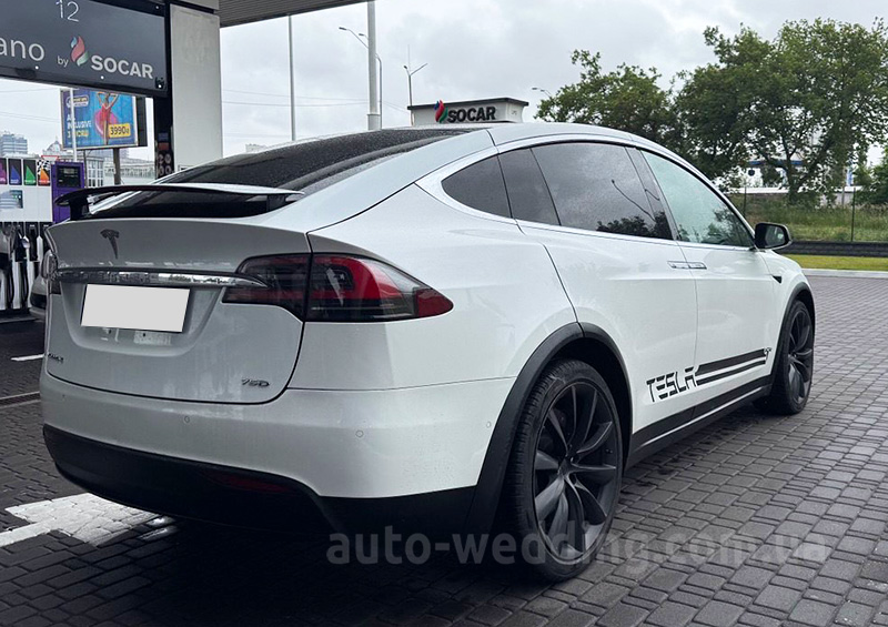Электро внедорожник на свадьбу белый джип TESLA Model X