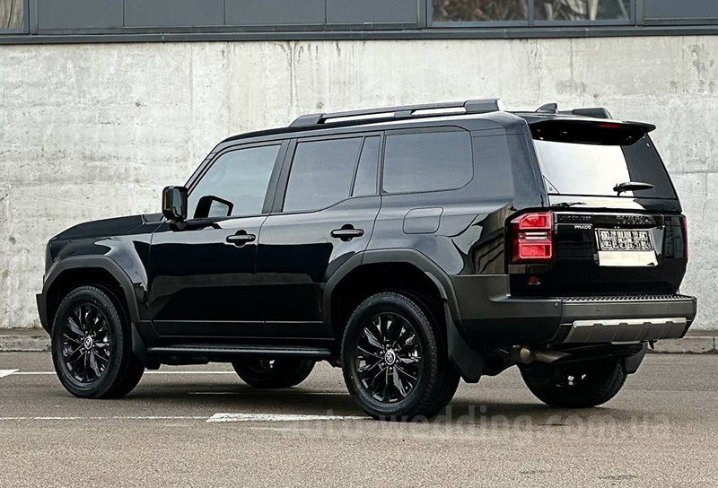 Внедорожник джип на свадьбу Toyota Land Cruiser Prado 250 с водителем в Киеве